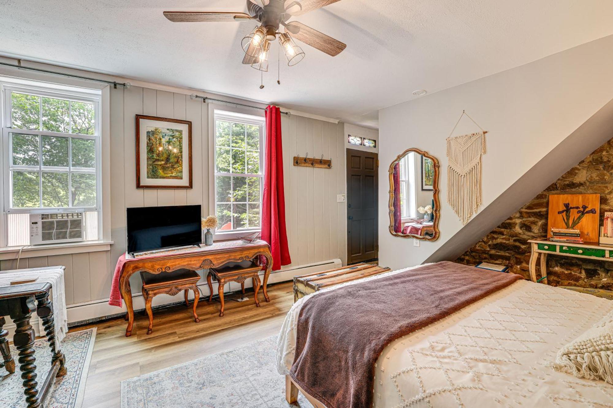 Charming Getaway Less Than 1 Mi To Downtown Lambertville! المظهر الخارجي الصورة